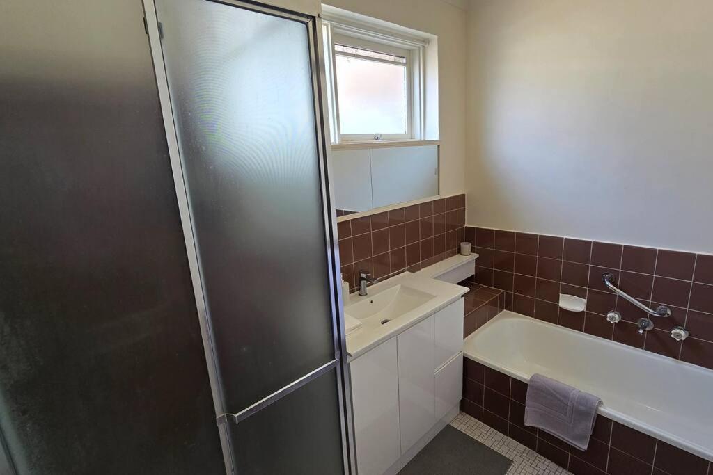 Elsternwick Easy Living - 2 Bedroom Sleeping 4 Μελβούρνη Εξωτερικό φωτογραφία
